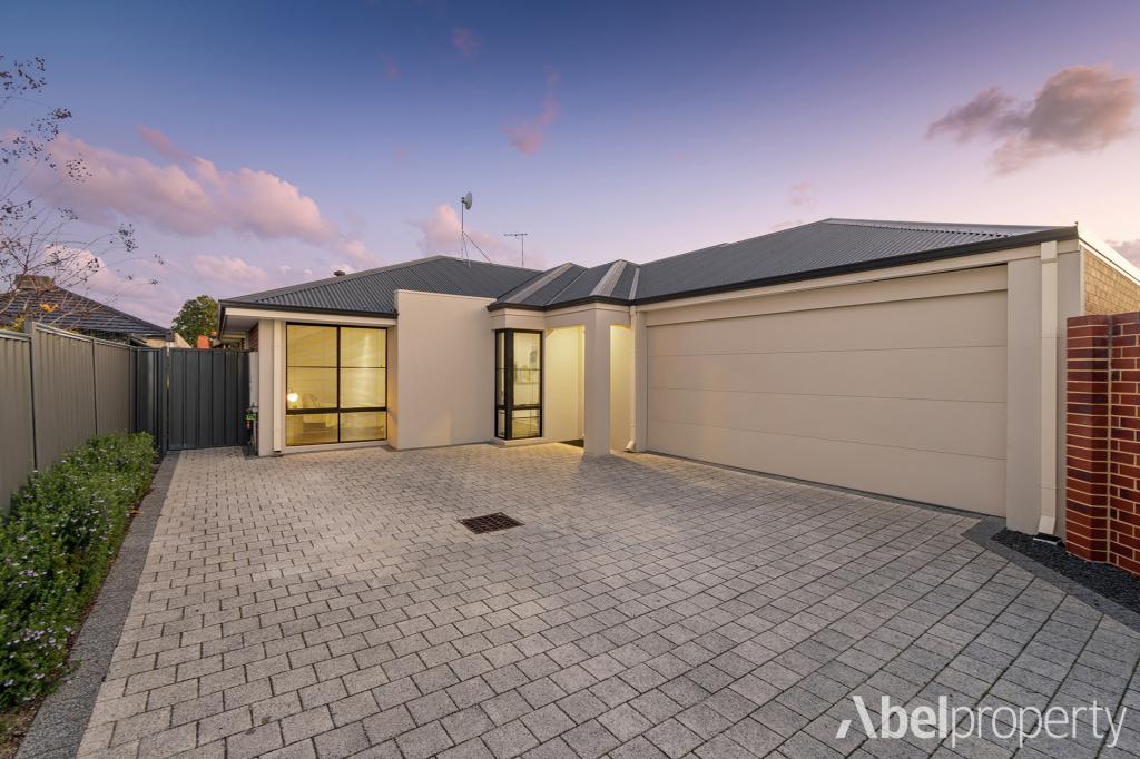 38B BRADLEY ST, YOKINE, WA 6060