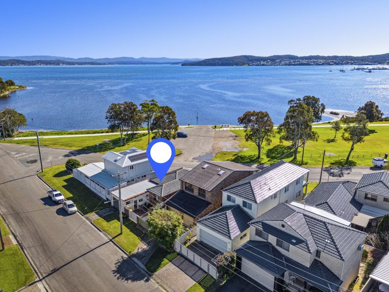 14 Paley Cres, Belmont South, NSW 2280