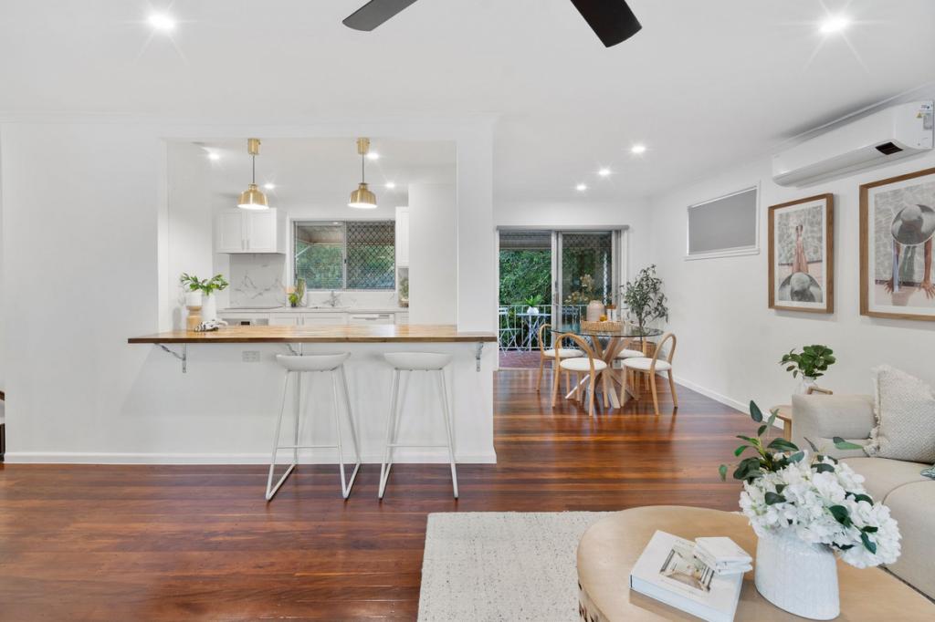 1 Essex Dr, Albany Creek, QLD 4035