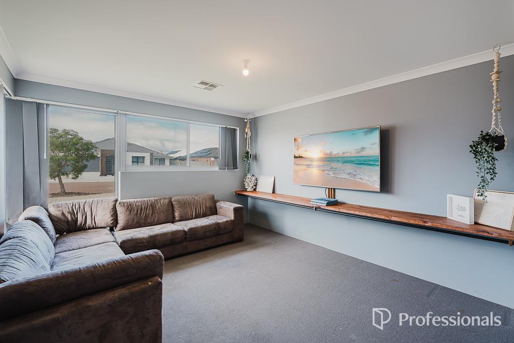 180 KOKODA BVD, BYFORD, WA 6122