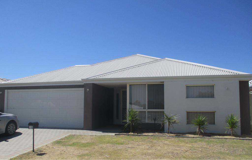 18 Leeway Loop, Alkimos, WA 6038