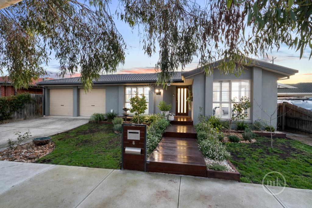 8 SORRENTO PL, EPPING, VIC 3076