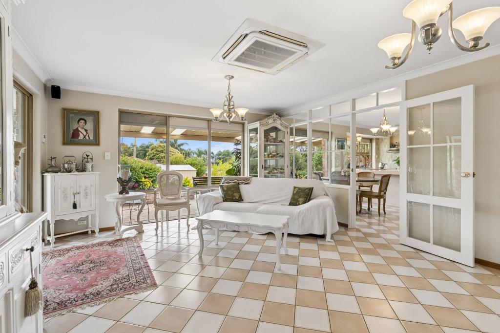 7 Bottega Pl, Lesmurdie, WA 6076