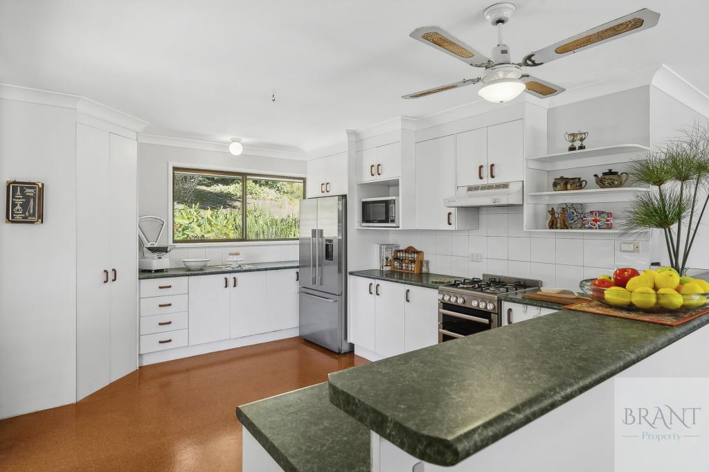 4b Centenary Dr, Maleny, QLD 4552