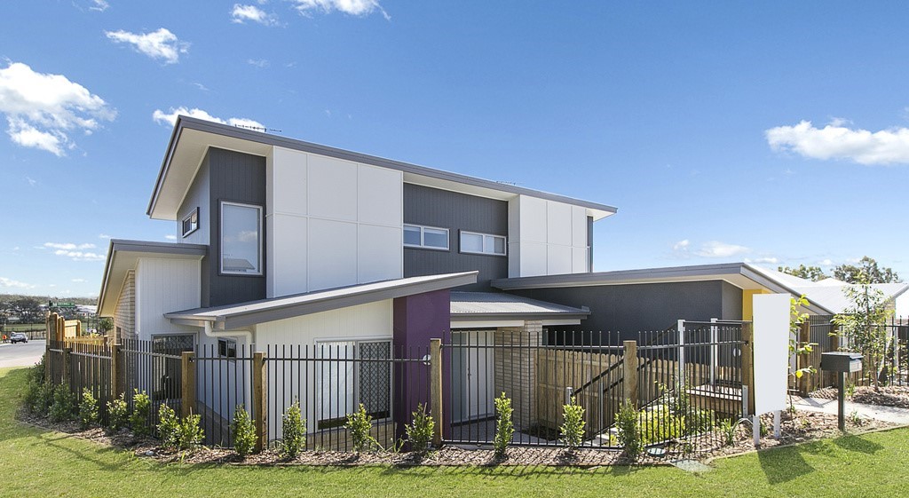 97 Lamington Dr, Redbank Plains, QLD 4301