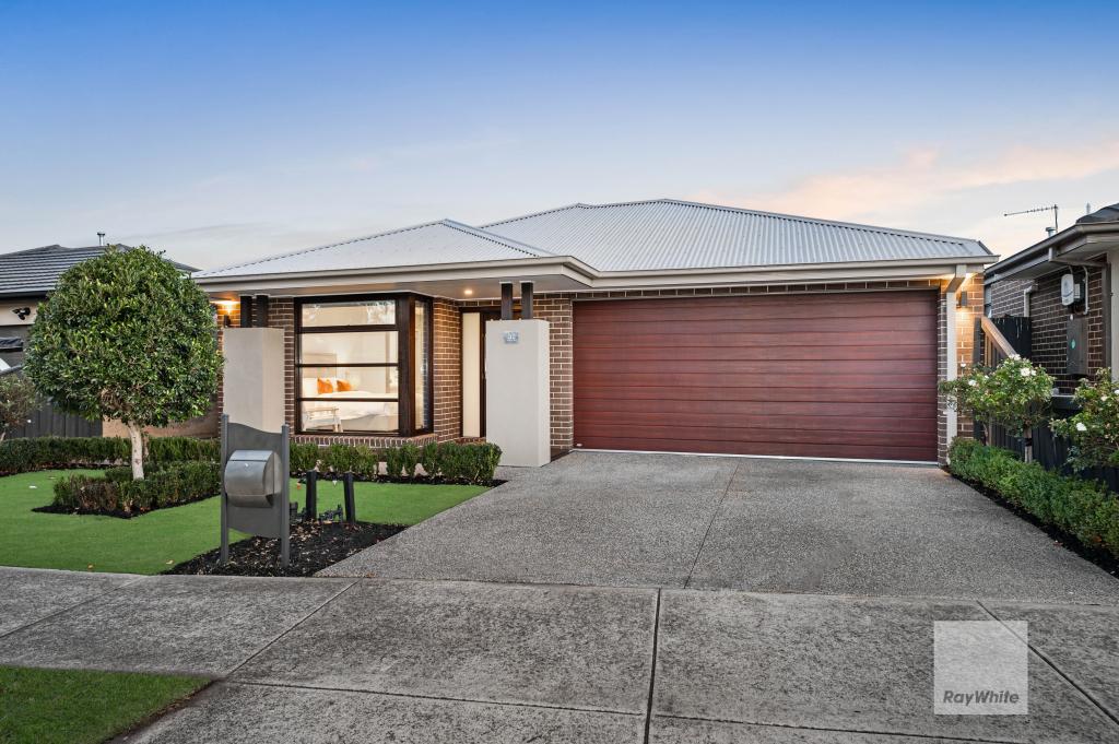 32 Ventura Way, Greenvale, VIC 3059