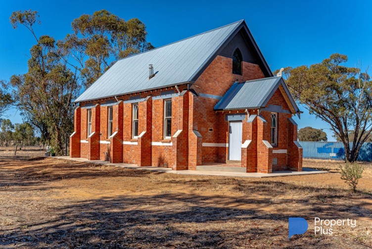 403 Yallook Church Rd, Dingee, VIC 3571