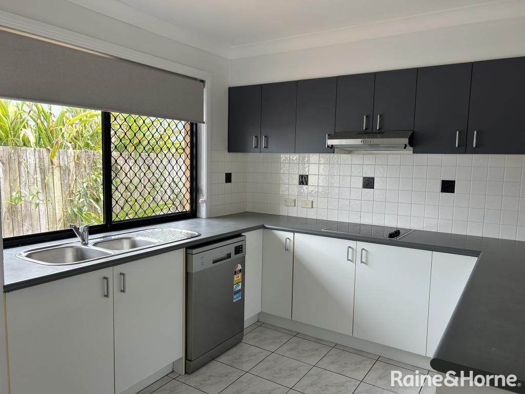 28 Spinnaker Cct, Redland Bay, QLD 4165