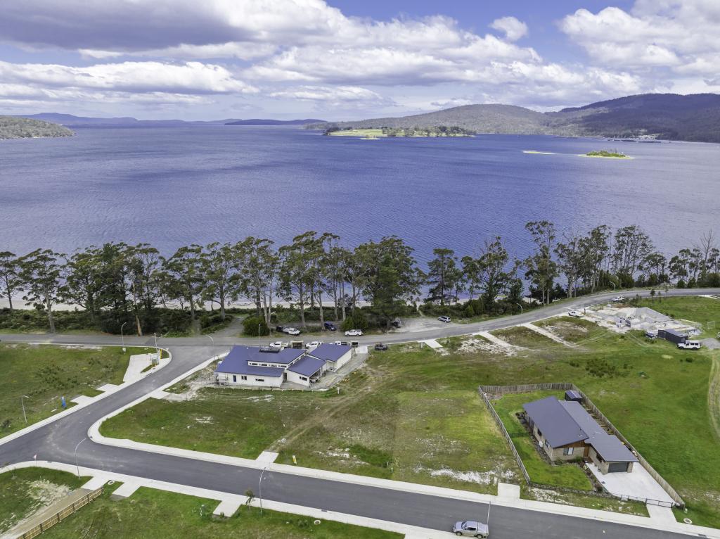 34 PULFERS RD, DOVER, TAS 7117