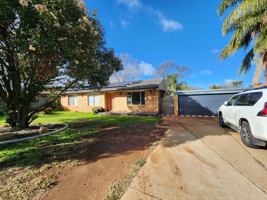 27 Buckingham Dr, Dubbo, NSW 2830