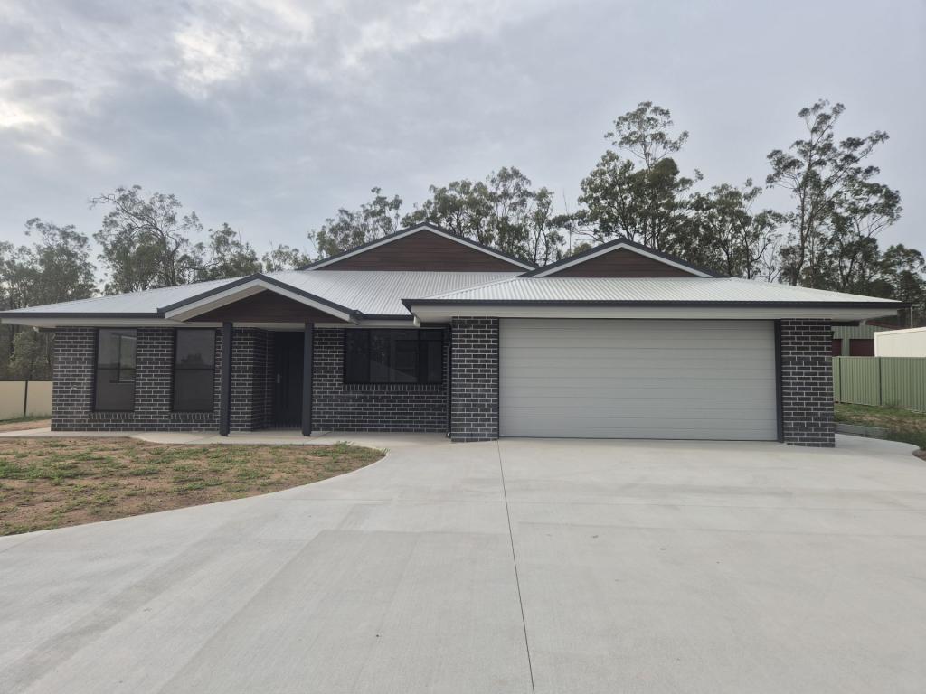 23 Mclucas Cres, Wondai, QLD 4606
