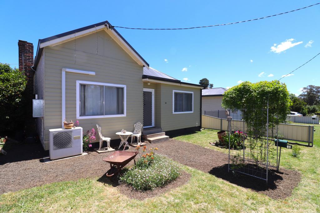 96 Hunter St, Glen Innes, NSW 2370