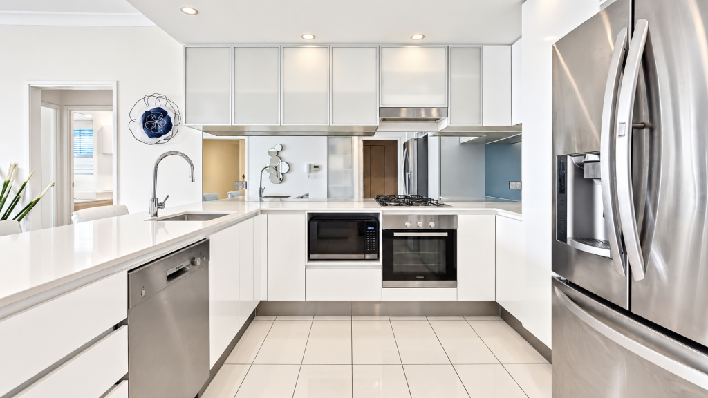 920/19 Imperial Pde, Labrador, QLD 4215
