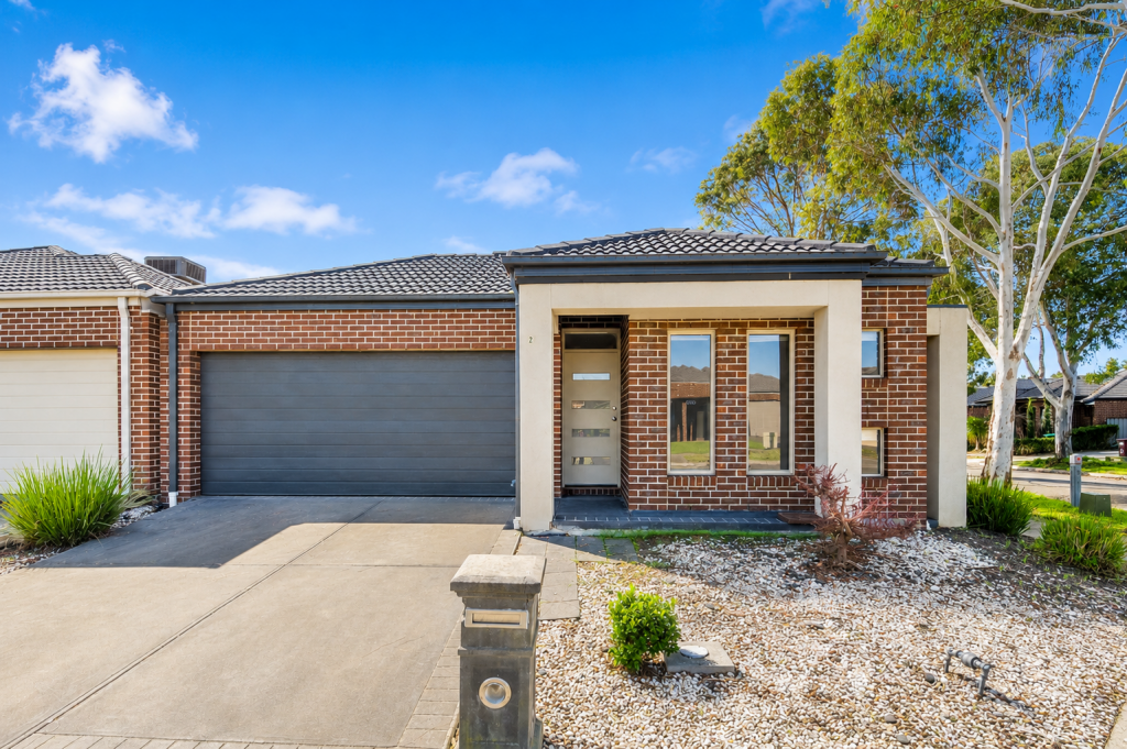 24 Panton Gap Dr, South Morang, VIC 3752