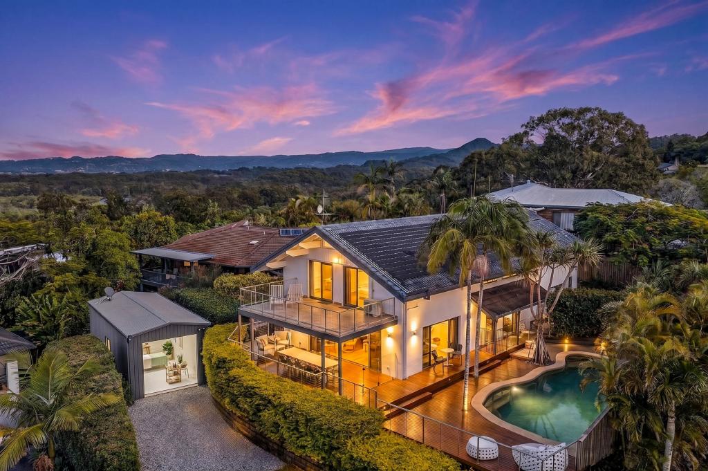 13 Goolara Ct, Ocean Shores, NSW 2483