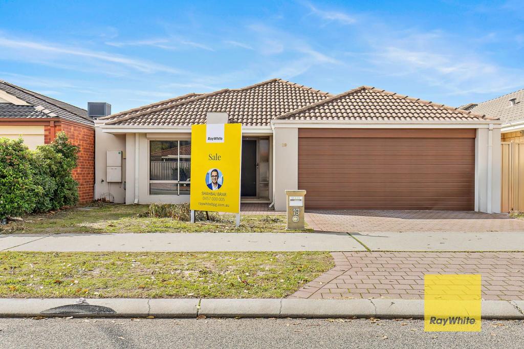 19 Towncentre Dr, Thornlie, WA 6108