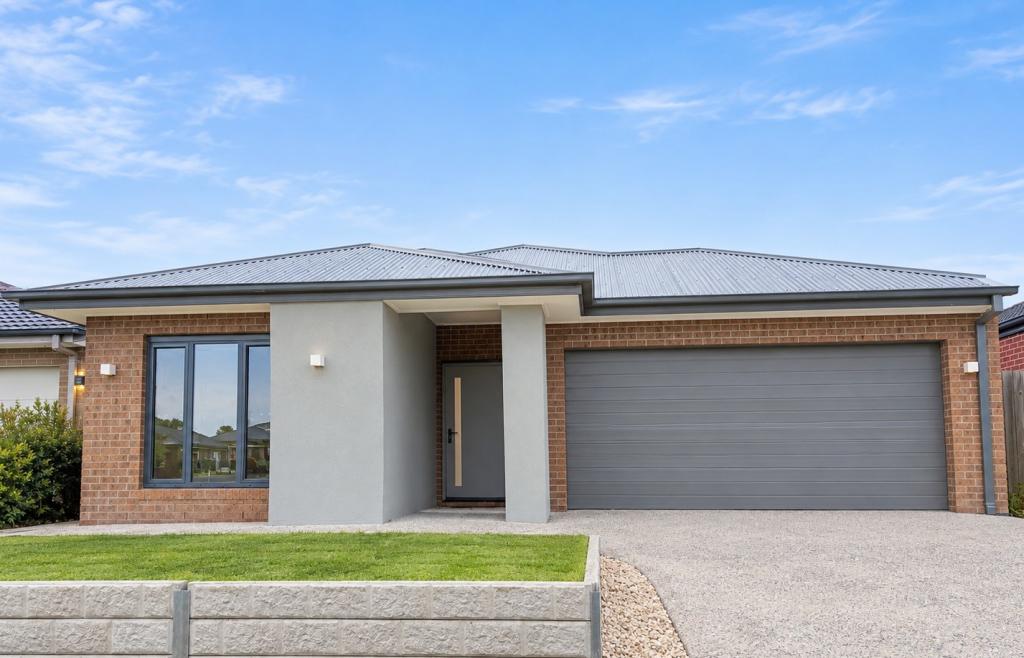80 Riverstone Bvd, Clyde North, VIC 3978