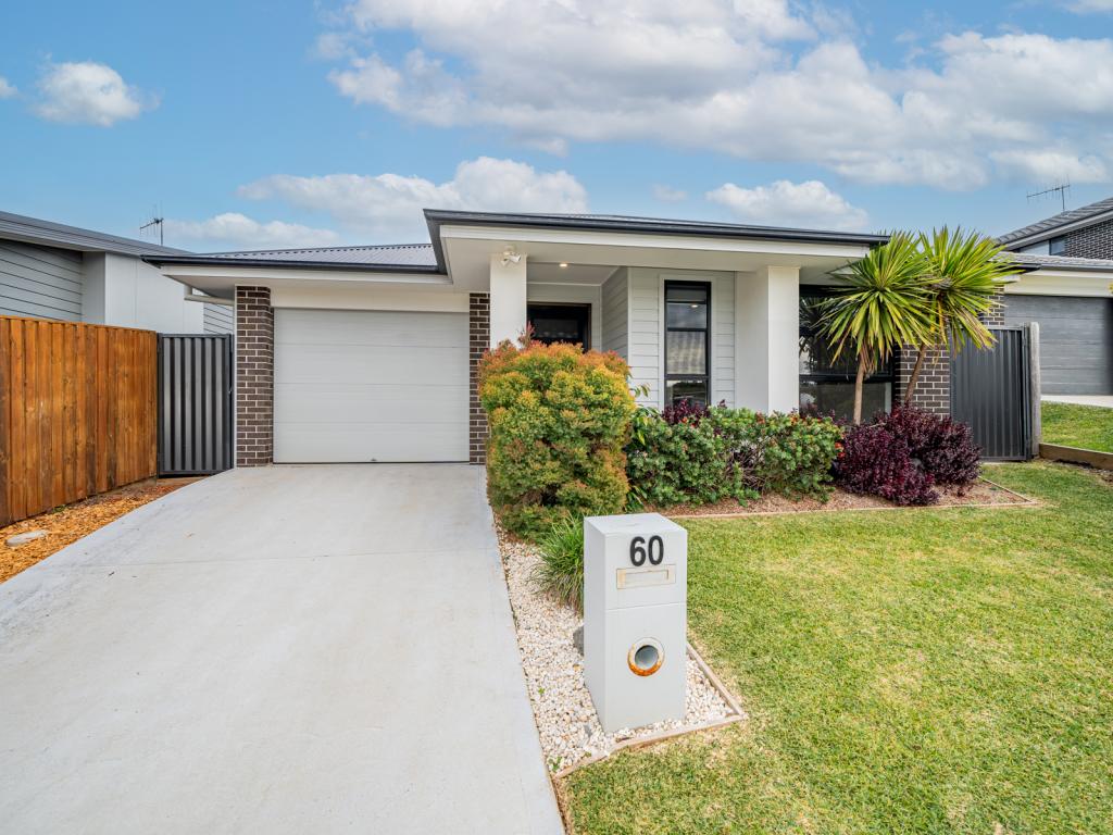 60 Mackellar Way, Thrumster, NSW 2444