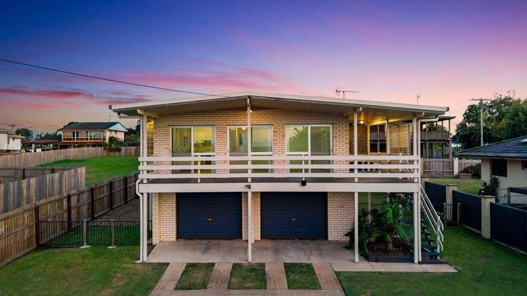 2 Jacaranda Dr, Torquay, QLD 4655