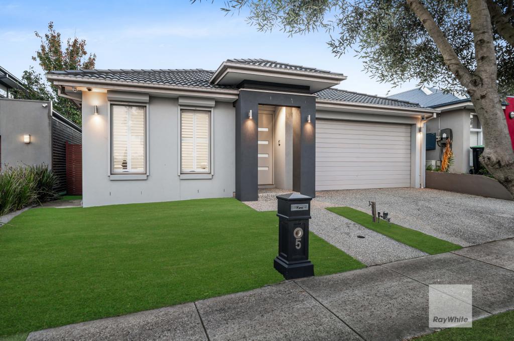 5 PADOVA DR, GREENVALE, VIC 3059