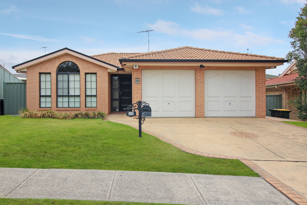 10 Nixon St, Glenwood, NSW 2768