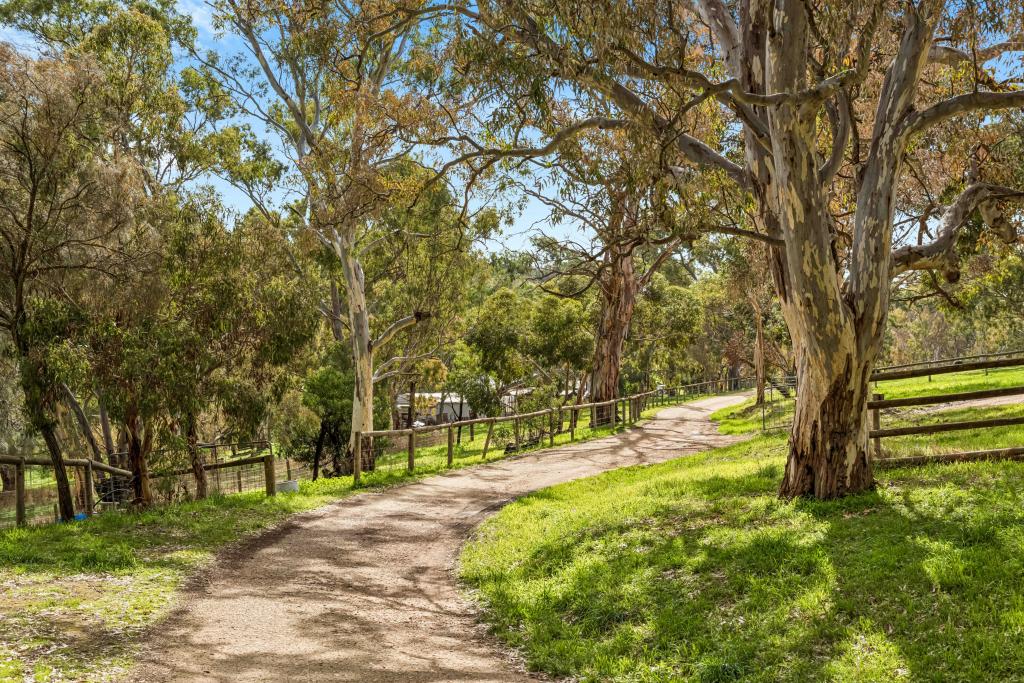 2 Summit Firetrack, Mount Barker Summit, SA 5251