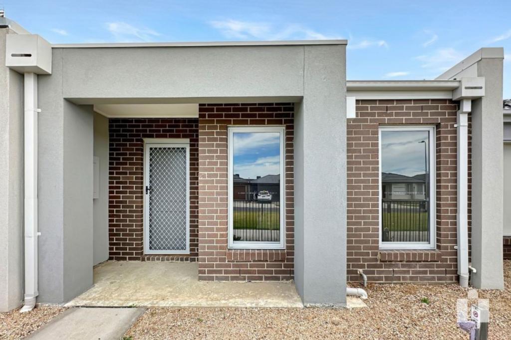 63 Freesia Dr, Wallan, VIC 3756