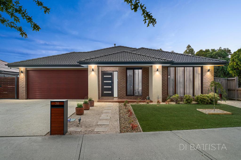 38 Mandalay Cct, Beveridge, VIC 3753
