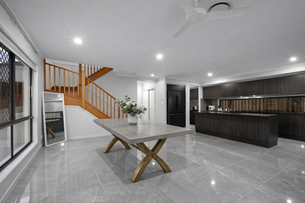 12 Catherine St, Augustine Heights, QLD 4300