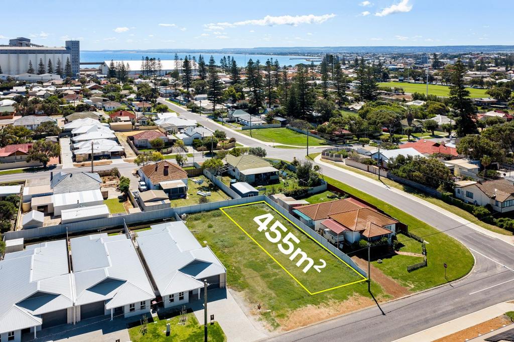 15 Dampier St, Beachlands, WA 6530