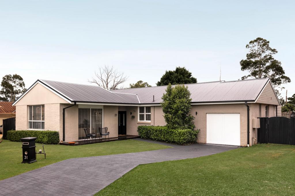 31 Montgomery Cct, Narellan Vale, NSW 2567