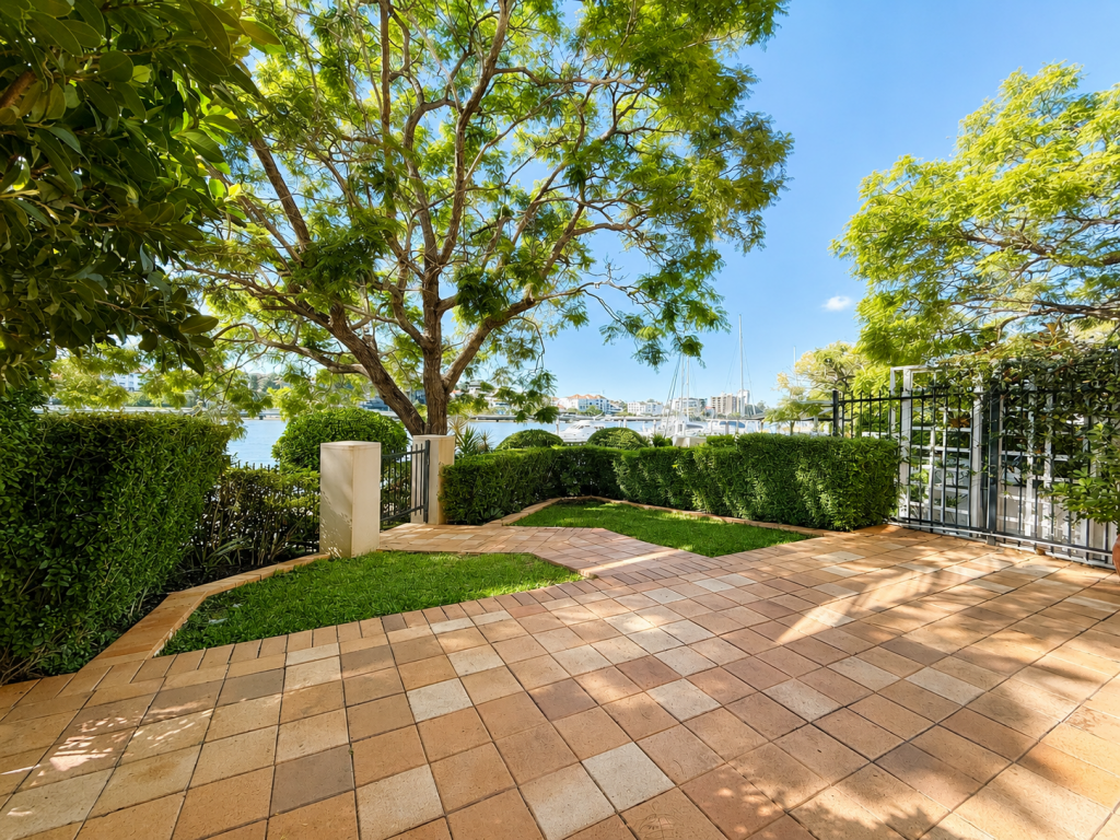 8/50 Rotherham St, Kangaroo Point, QLD 4169