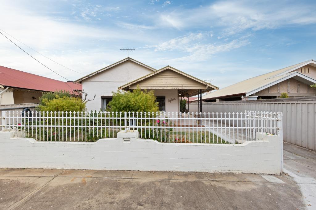 18 Ralston St, Largs Bay, SA 5016