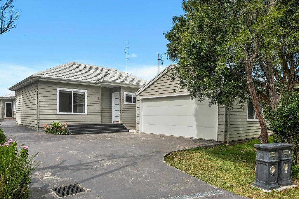 4 The Boulevarde, Oak Flats, NSW 2529