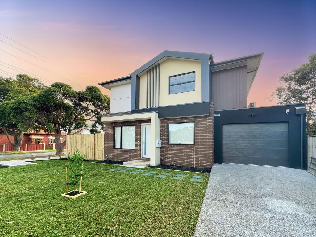 17 Whitelaw St, Reservoir, VIC 3073