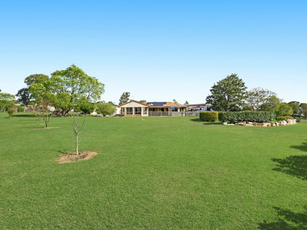 13 North St, Rosenthal Heights, QLD 4370
