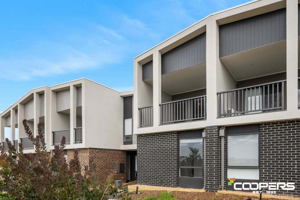 7 Iramoo Walk, Sunbury, VIC 3429