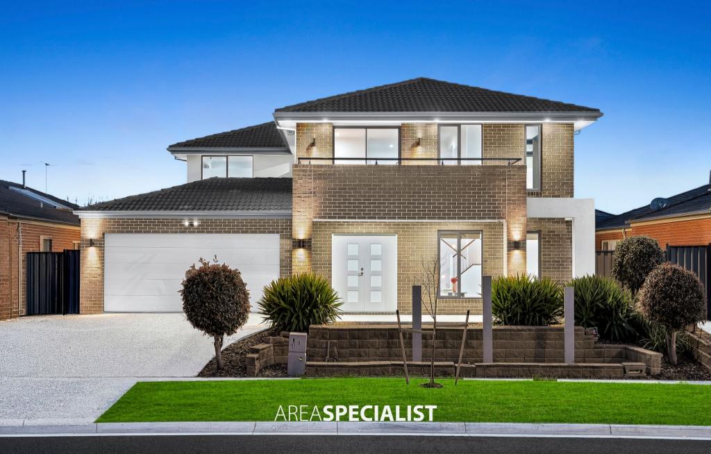 8 GELDERLAND DR, CLYDE NORTH, VIC 3978