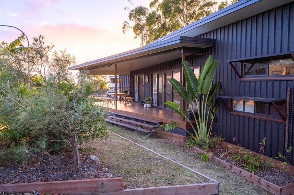 29 Seaspray Dr, Agnes Water, QLD 4677