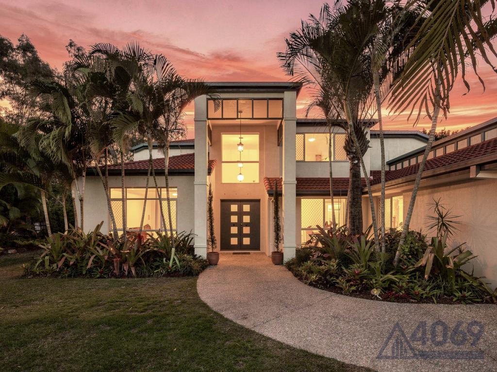 49 Gibson Cres, Bellbowrie, QLD 4070
