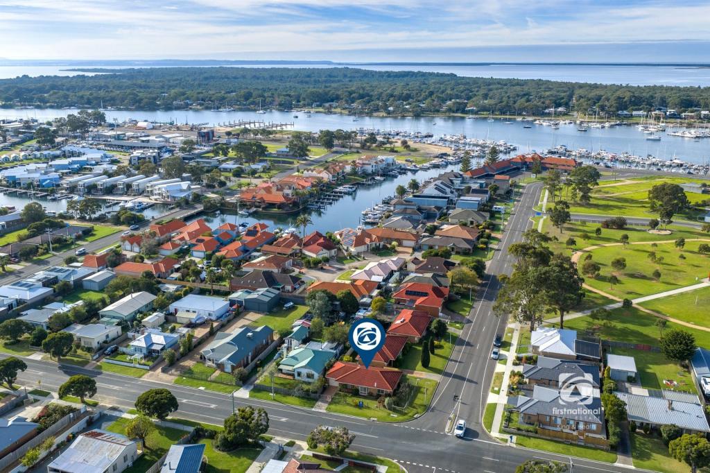24 Wellington St, Paynesville, VIC 3880