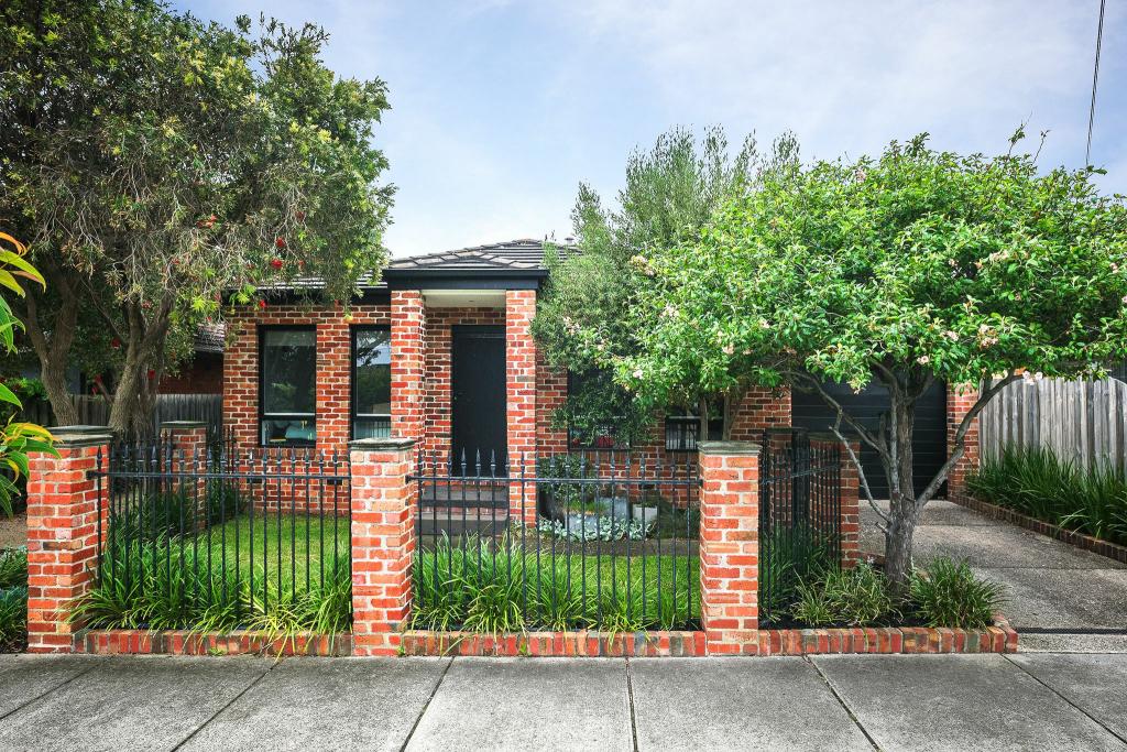 121A ALBERT ST, MORDIALLOC, VIC 3195