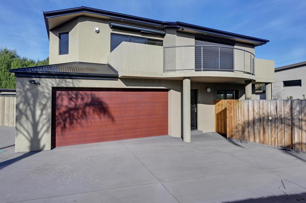 2/275 Clarence St, Howrah, TAS 7018