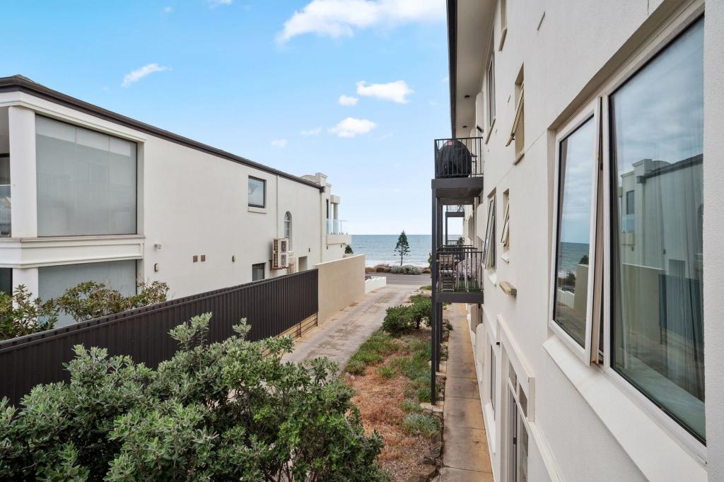 8/52 North Esp, Glenelg North, SA 5045
