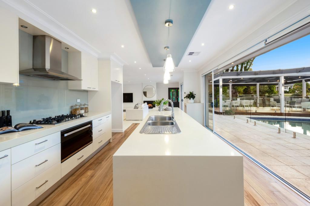 53 Kenthurst Rd, St Ives, NSW 2075