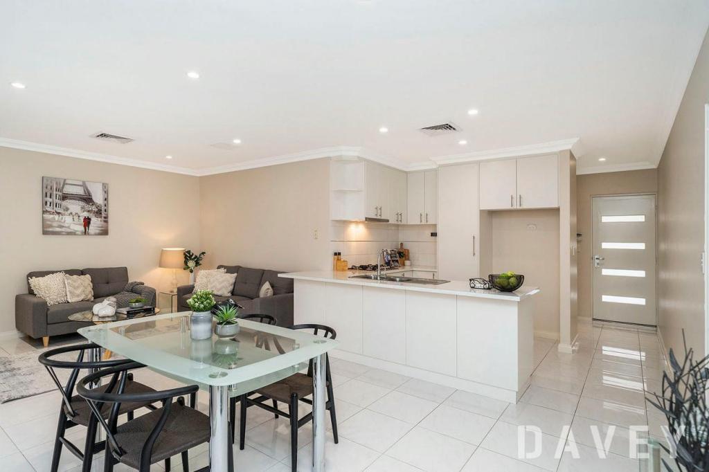 24B MUIR ST, INNALOO, WA 6018