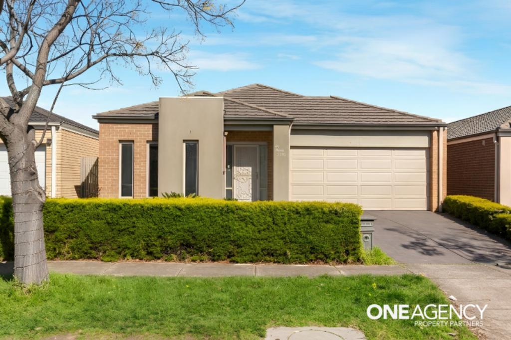 33 Hugo Dr, Point Cook, VIC 3030