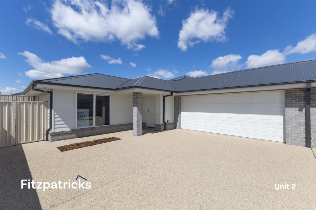 2/18 Tooleybuc St, Gobbagombalin, NSW 2650