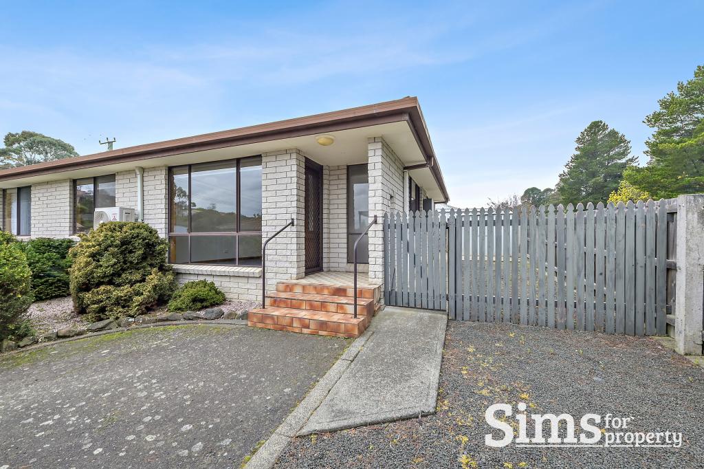 2/32 Parklands Pde, Newnham, TAS 7248