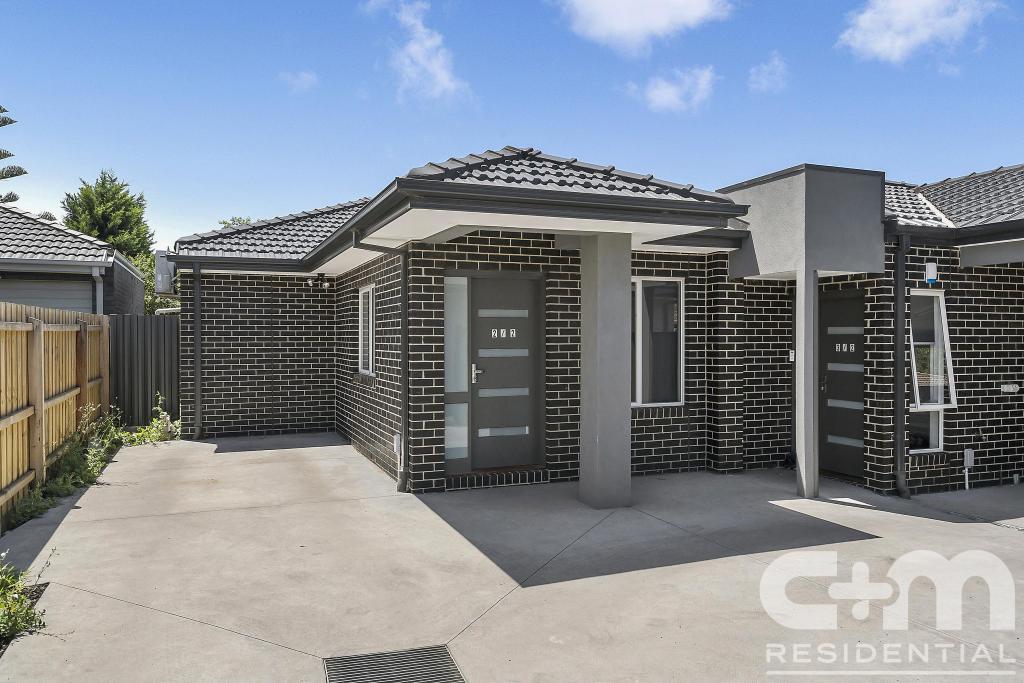 2/2 VIEW ST, GLENROY, VIC 3046